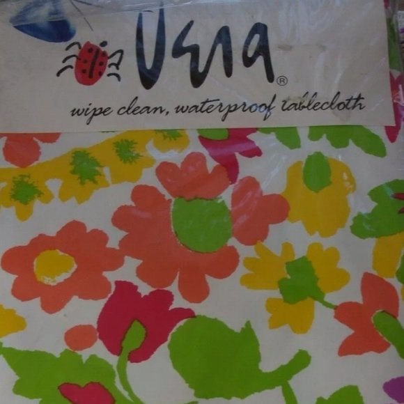 Vera Neumann Floral Oblong Tablecloth 60" x 84" - Picture 15 of 16